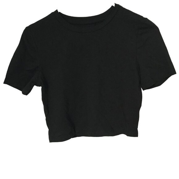 Bundle of  2 Crop Top Black Short Sleeve Tee Size Small - Picture 1 of 2